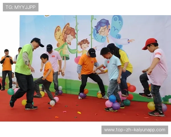 冠军球队举办球员家庭日活动增强团队凝聚力，家庭足球队